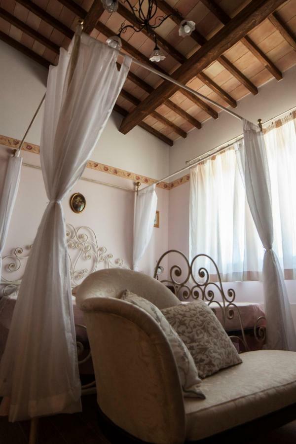 B&B L' Antica Fonte Spinetoli Luaran gambar