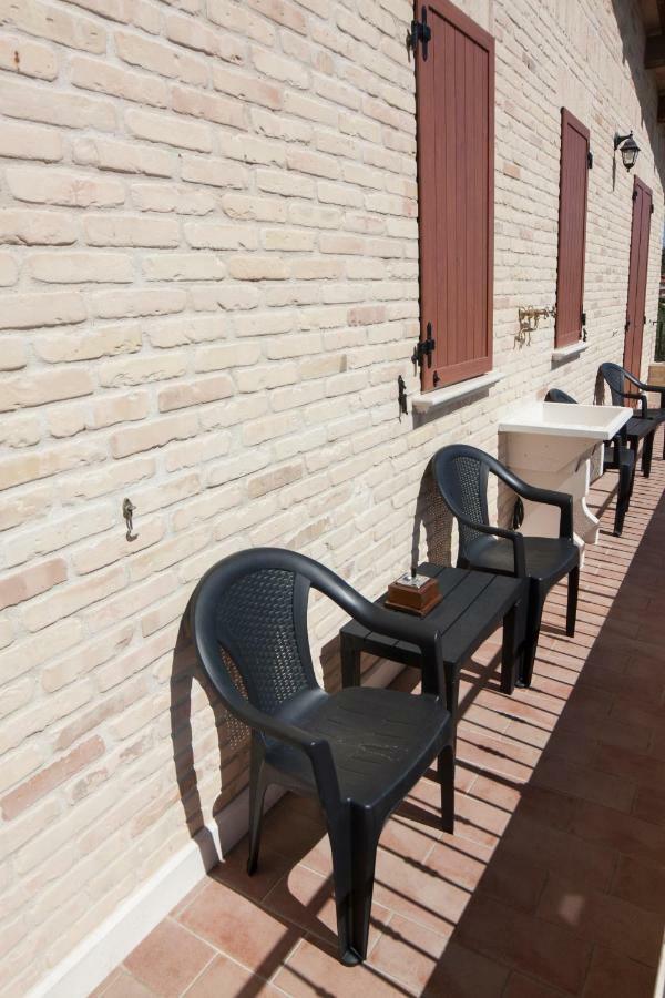 B&B L' Antica Fonte Spinetoli Luaran gambar